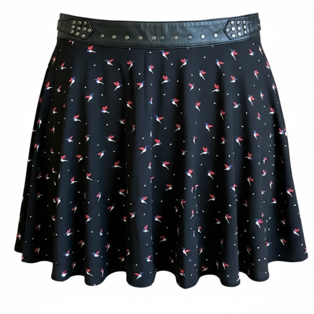 Torrid Plus Size Hummingbird Print Mini Skirt With Faux Leather Waistband Sz 14